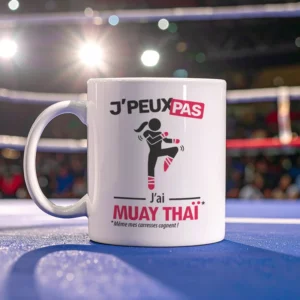 Accessoires mug et tasse avec le message 'Je peux pas, j’ai muay thai' pour femme