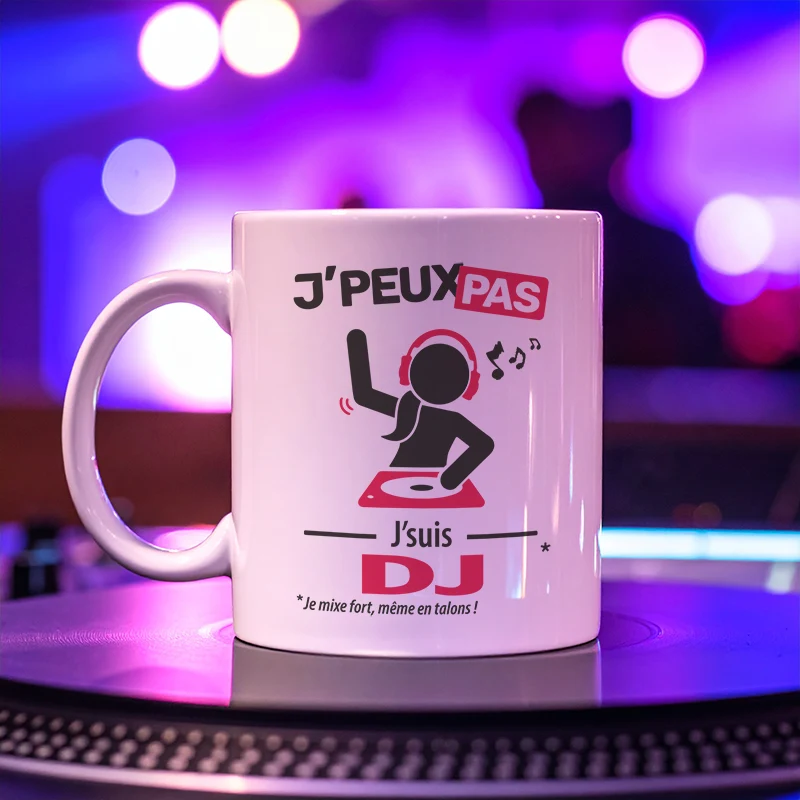 Accessoires mug et tasse avec le message 'Je peux pas, je suis DJ' pour femme