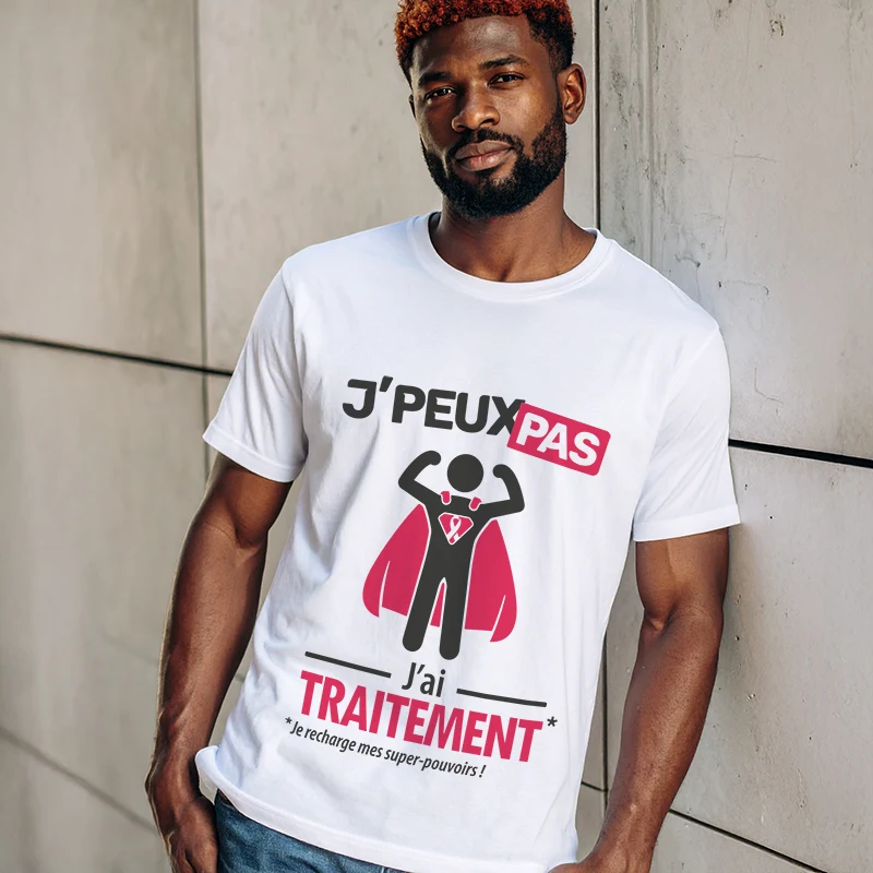 T-shirt homme imprimé avec 'je peux pas, j'ai traitement'