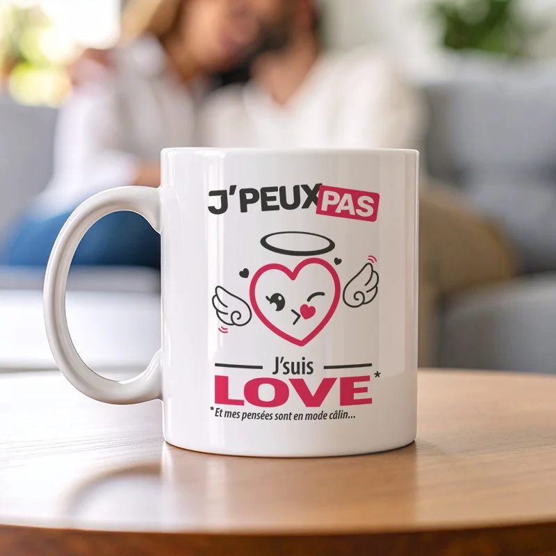 Mug 'Je peux pas, je suis love' version coeur mignon et drôle