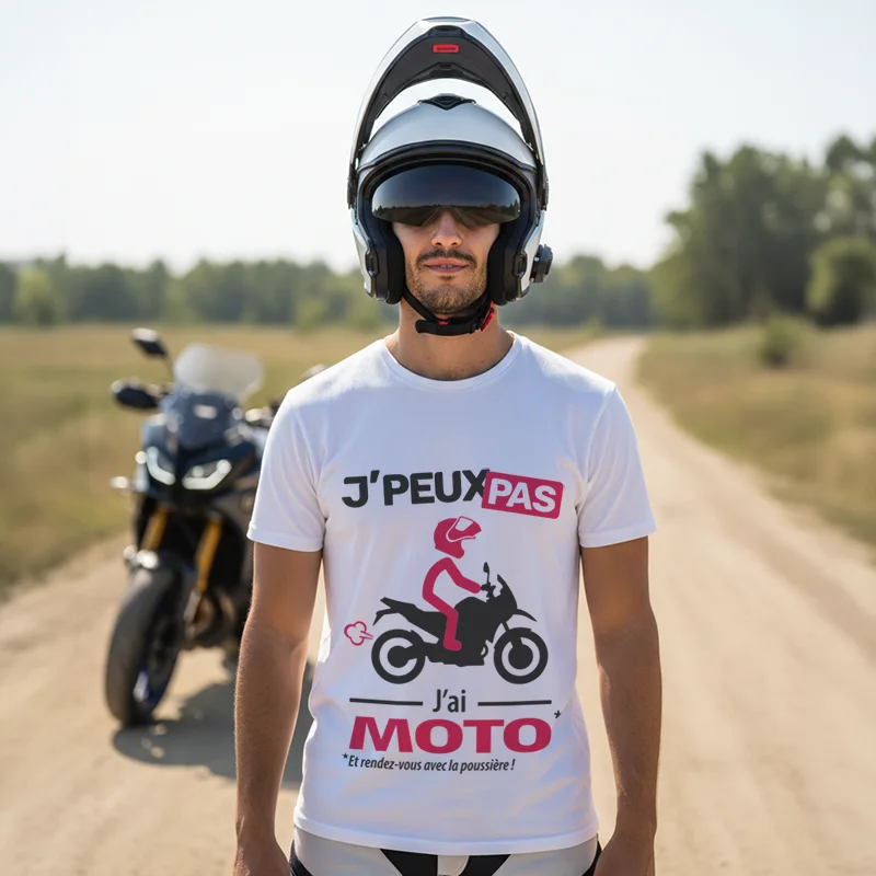 T-shirt homme trail « Je peux pas, j’ai moto » pour les aventuriers des chemins.